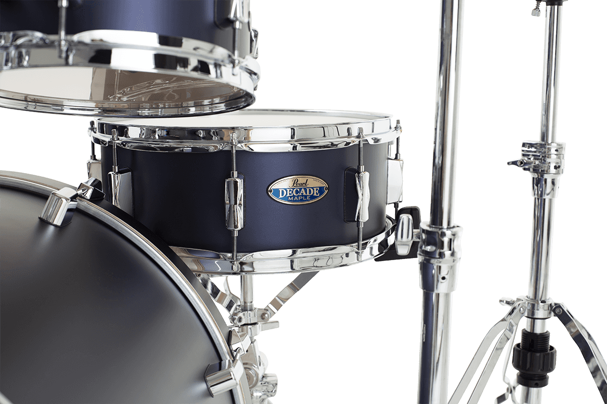 Pearl Decade Maple Hyper Rock Studio 22 Ultramarine Velvet - Ultramarine Velvet - Batería acústica rock - Variation 4