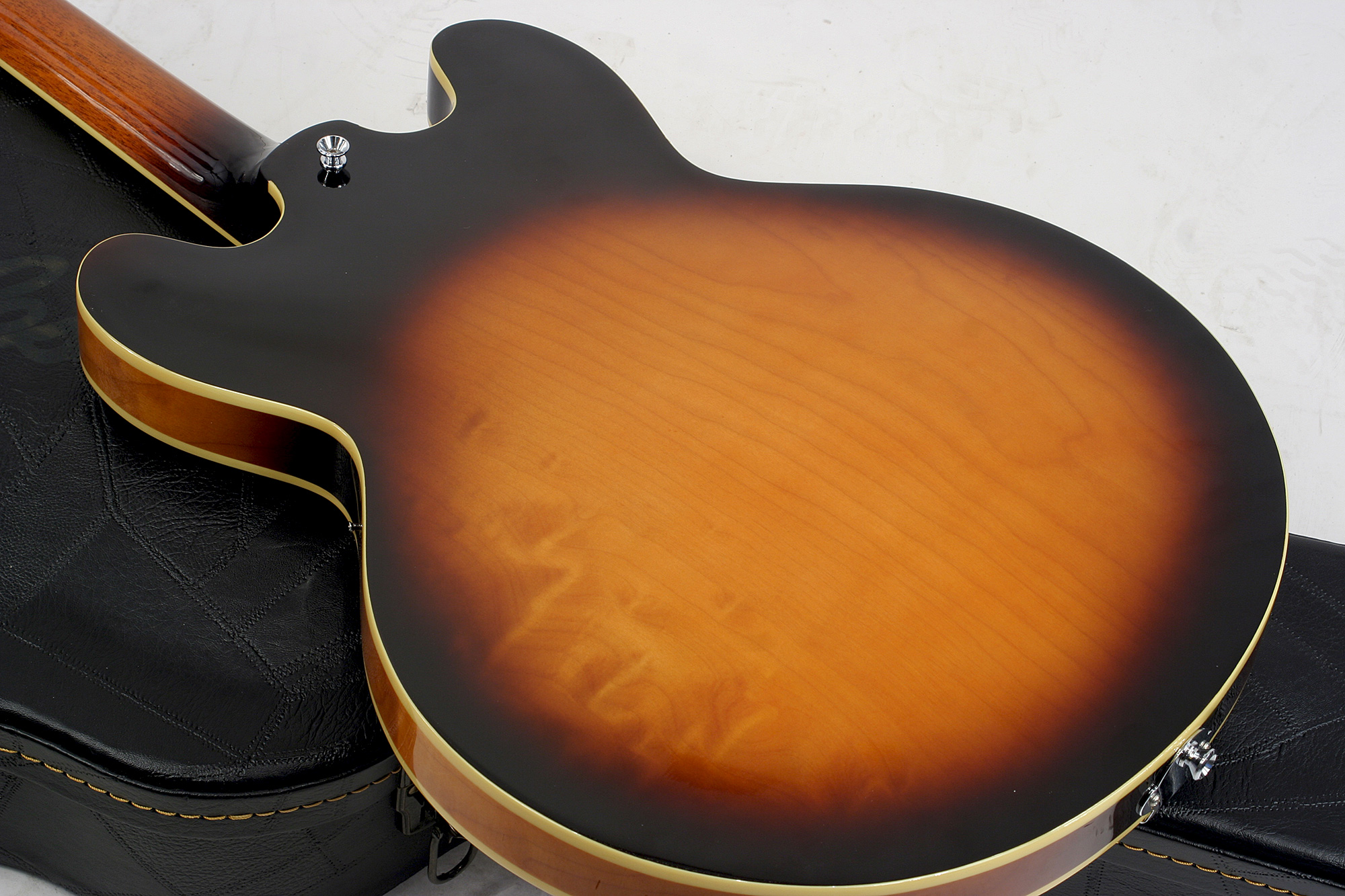 Peerless Songbird Thinline (#pe0905235) - Antique Sunburst - Guitarra eléctrica semi caja - Variation 3