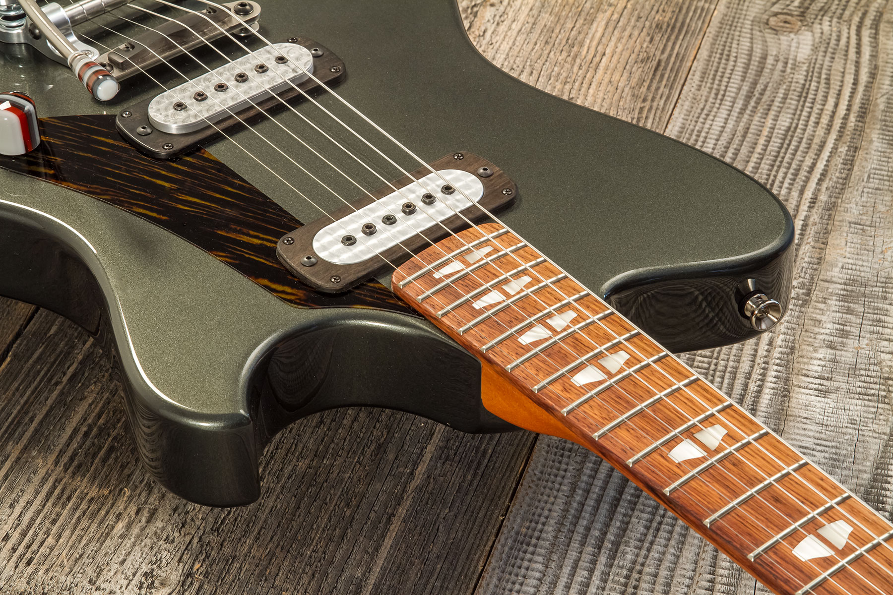 Powers Electric A-type 2s Ff42 Trem Mn #a393 - Onyx Green Metallic - Guitarra electrica retro rock - Variation 4