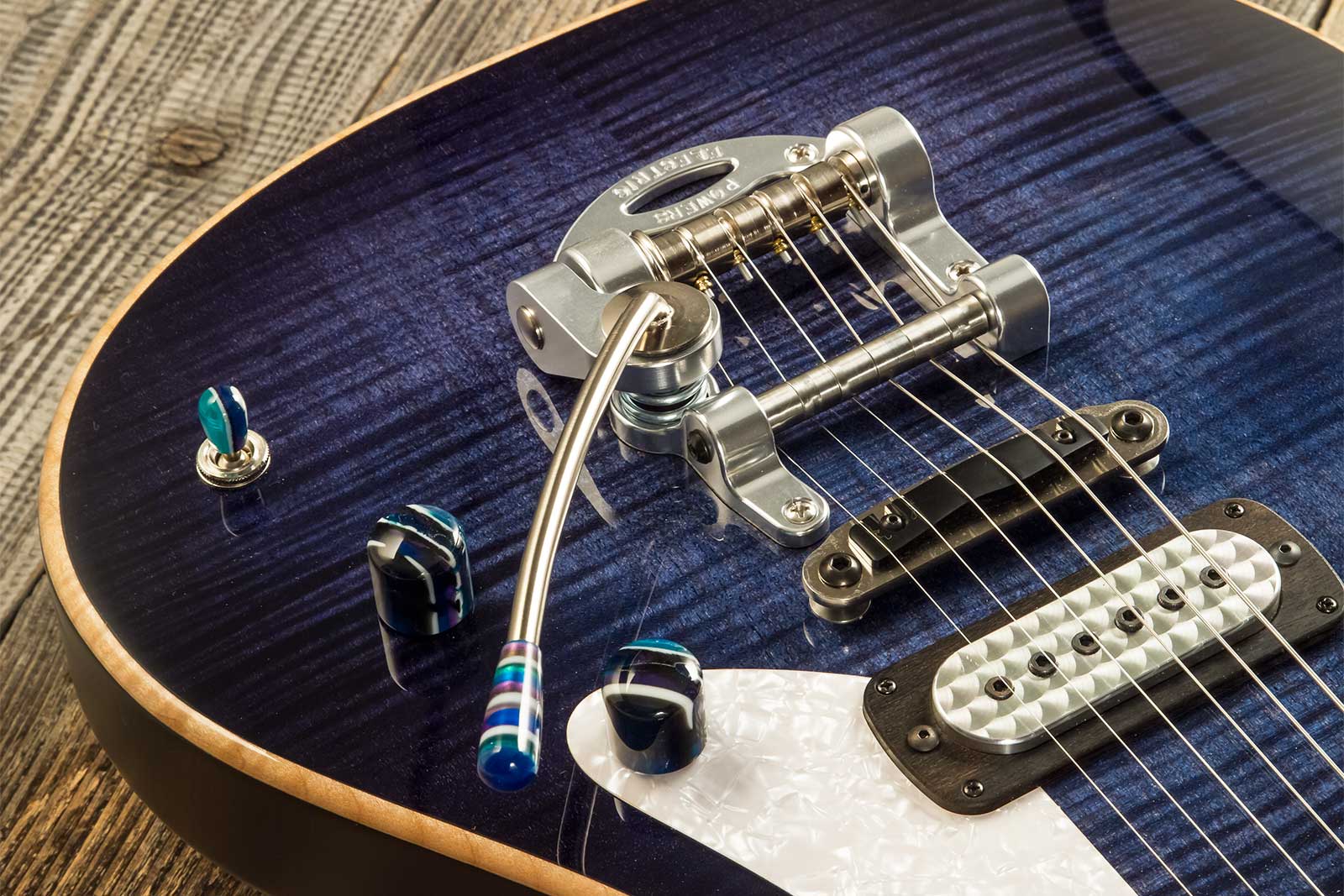 Powers Electric A-type 2s Ff42 Trem Mn #a486 - Twilight Blue - Guitarra electrica retro rock - Variation 3
