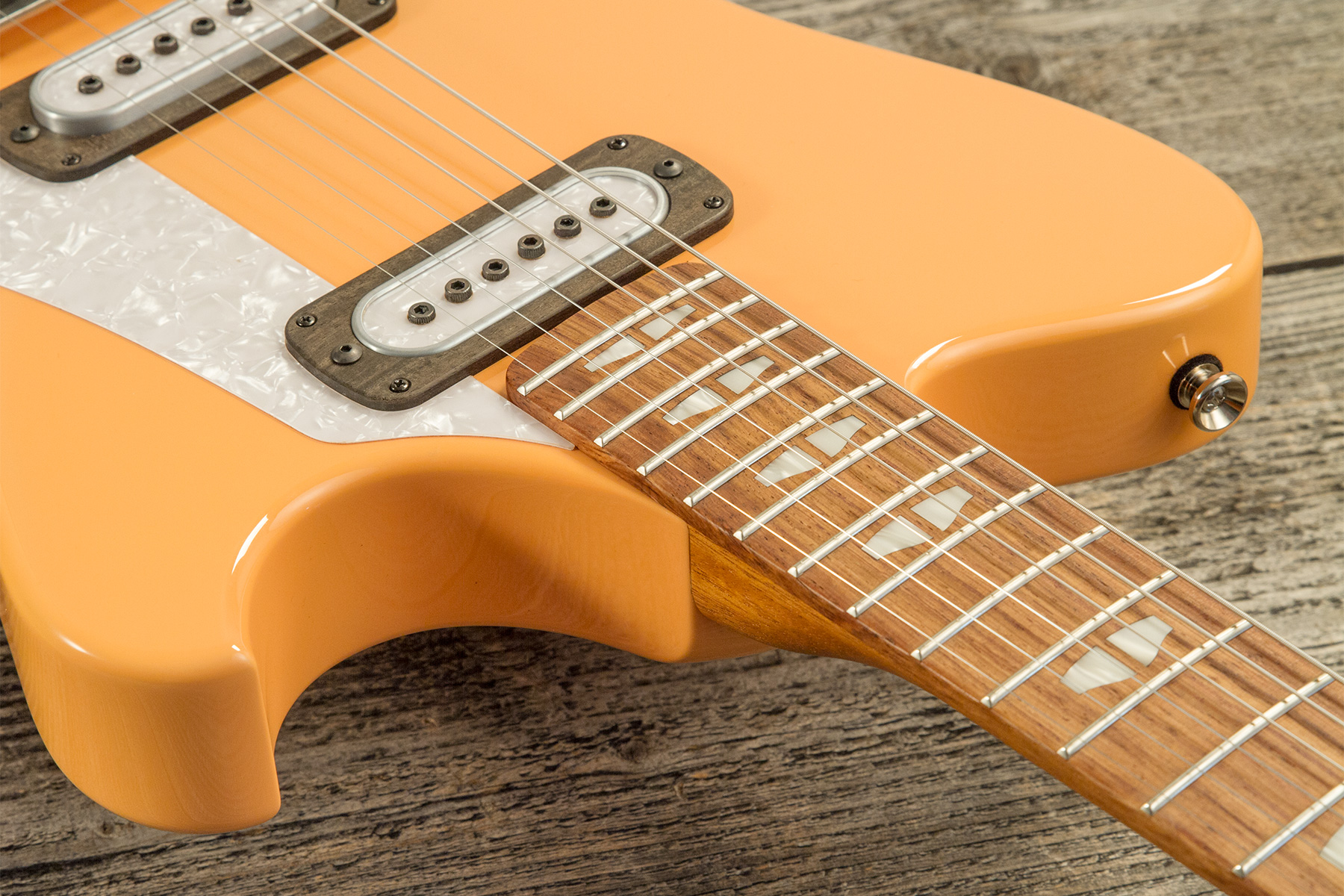 Powers Electric A-type 2s Pf42 Ht Mn #a428 - Creamsicle - Guitarra electrica retro rock - Variation 4
