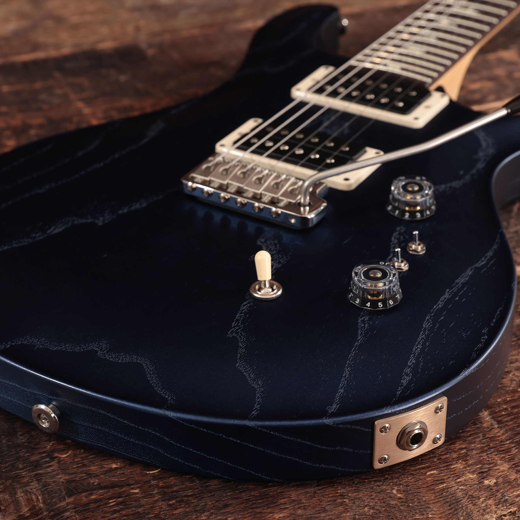 Prs Ce 24-08 Swamp Ash Ltd Bolt-on Usa 2h Trem Rw - Metallic Midnight - Guitarra eléctrica de doble corte - Variation 4