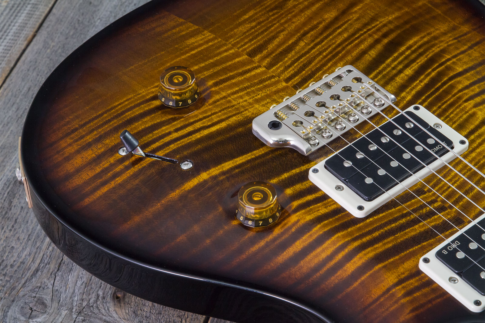 Prs Custom 24 Hand-signed Usa 2h Trem Rw #0400035 - Black Gold Wraparound Burst - Guitarra eléctrica de doble corte - Variation 3