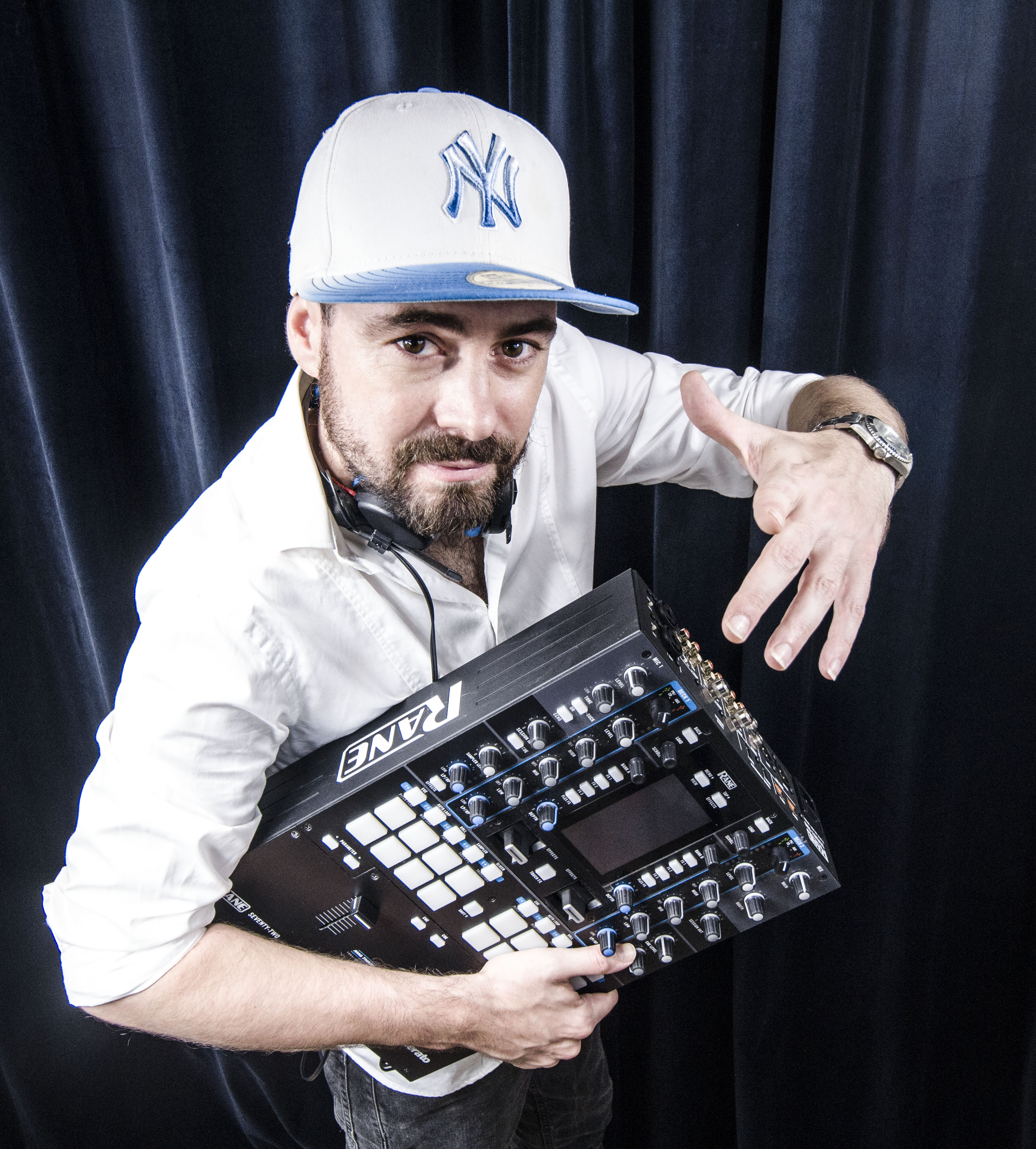 Rane Seventy-two - Mixer DJ - Variation 7