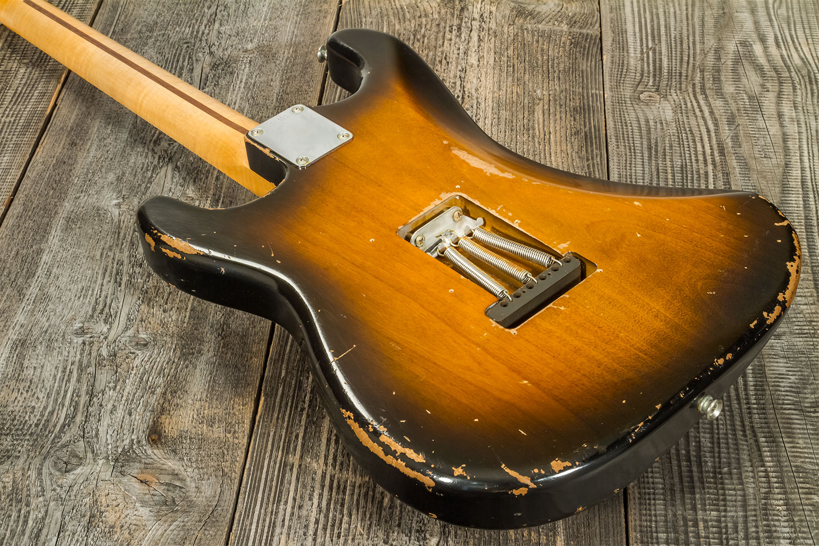 Rebelrelic S-series 54 3s Trem Mn #230103 - Medium Aged 2-tone Sunburst - Guitarra eléctrica con forma de str. - Variation 7