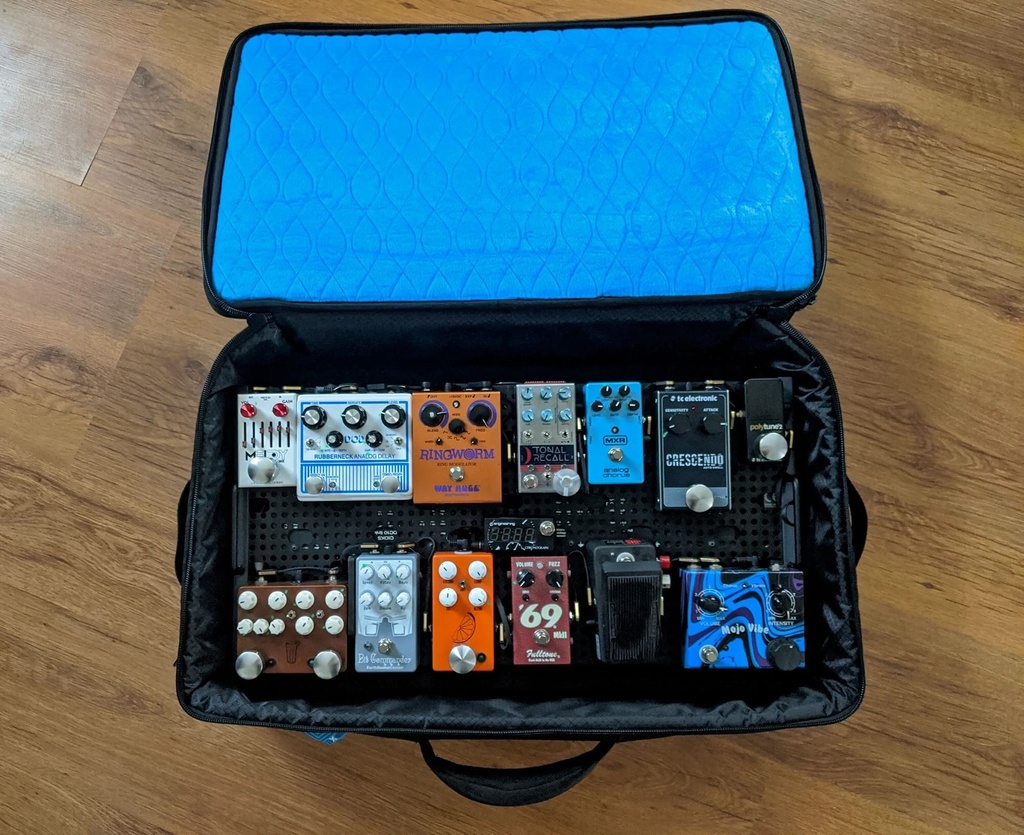 Reunion Blues Rbx32 Pedalboard/gear Case 32 - Maleta de transporte para efectos - Variation 2