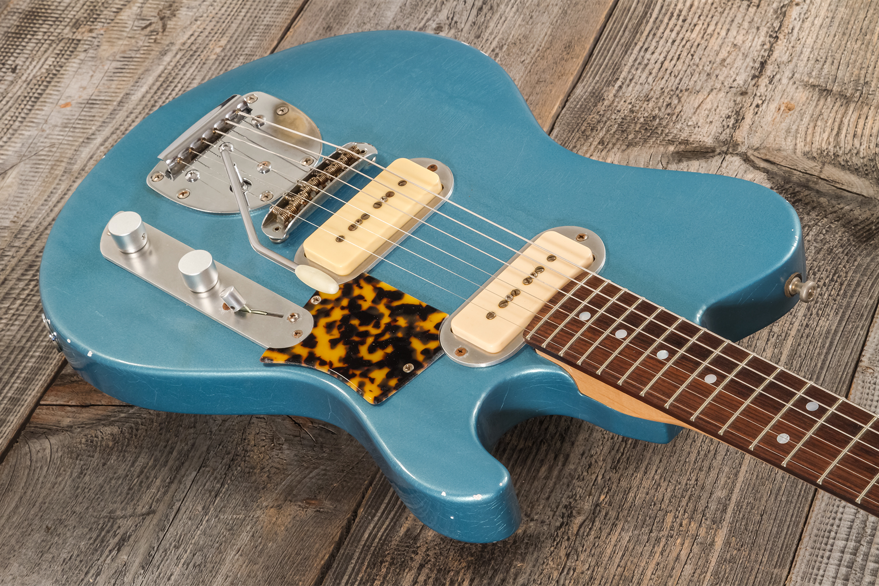 Roadrunner Federal Mod T 2s P90 Trem Rw #23111 - Pehlam Blue Light Relic - Guitarra electrica retro rock - Variation 2