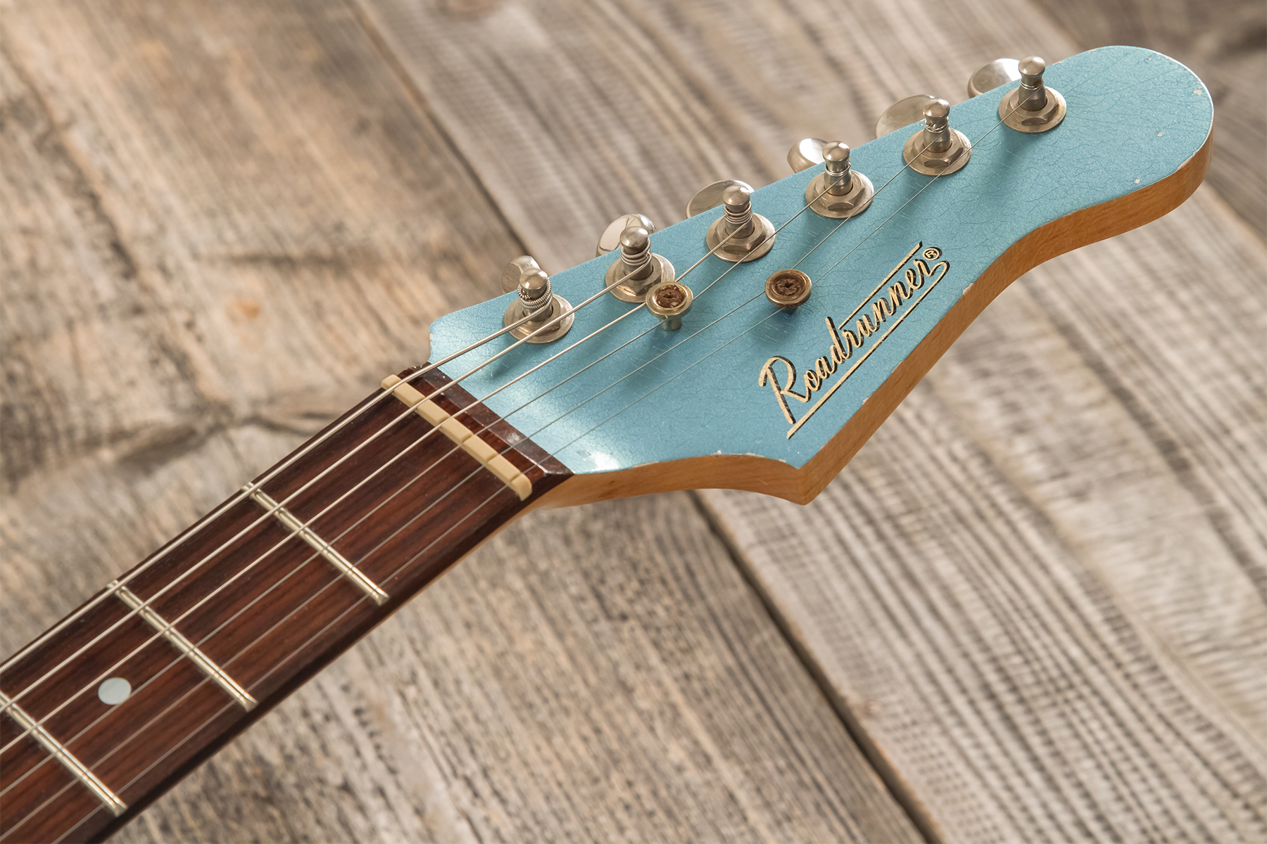 Roadrunner Federal Mod T 2s P90 Trem Rw #23111 - Pehlam Blue Light Relic - Guitarra electrica retro rock - Variation 8