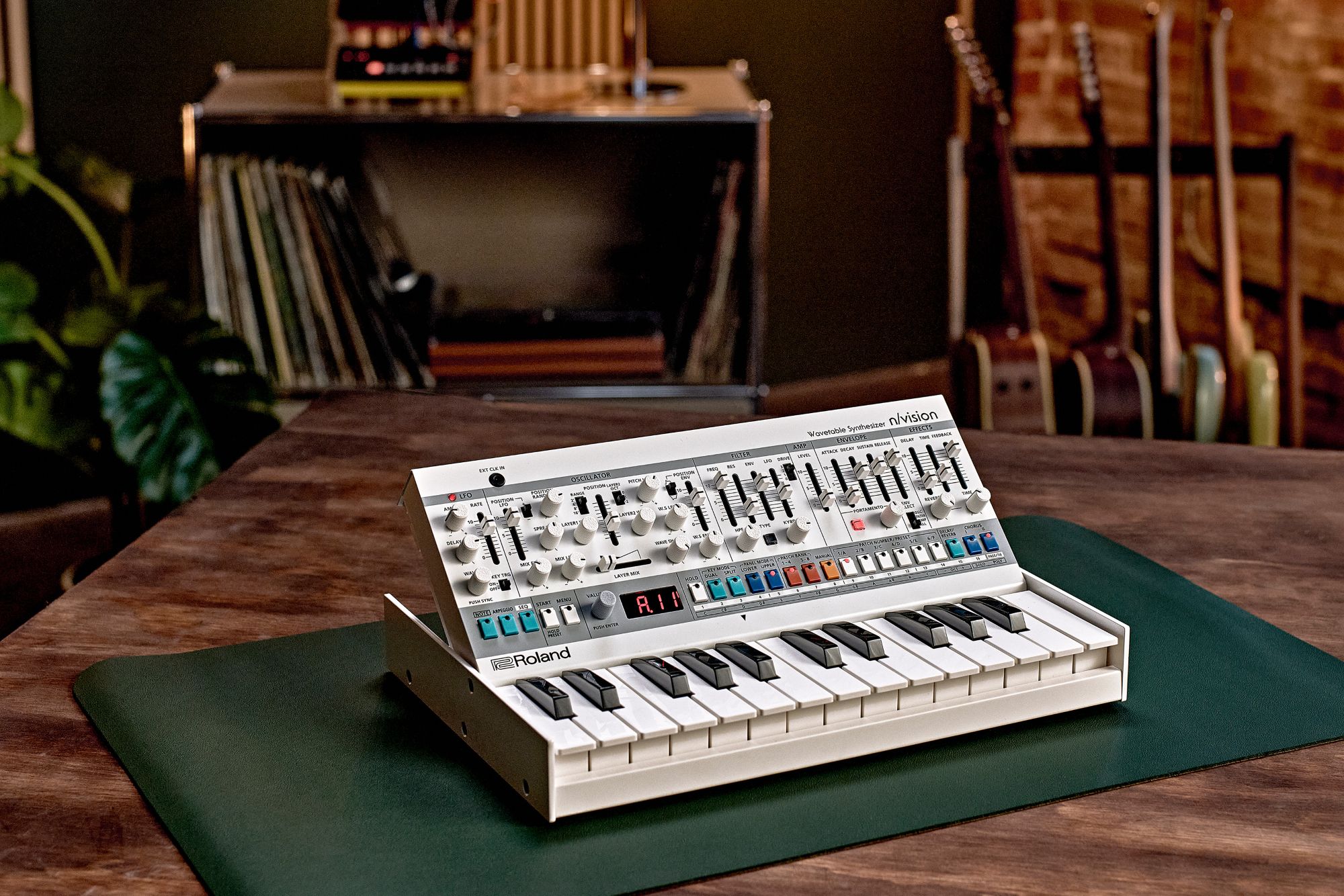 Roland N/vision - Sintetizador - Variation 9