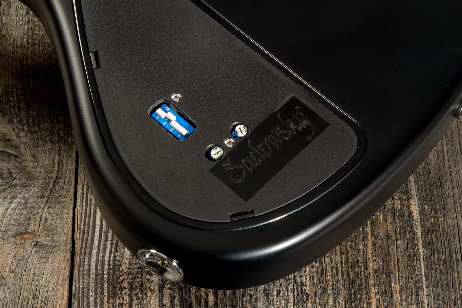 Sadowsky Single Cut Bass 24f Ash 5c Metroline All Active Mn - Satin Black Pearl - Bajo eléctrico de cuerpo sólido - Variation 6