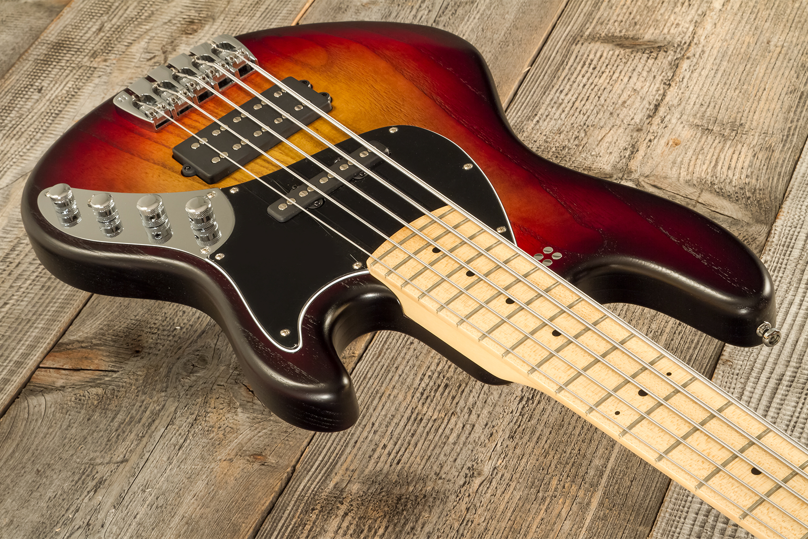 Sandberg California Tm5 Sl Superlight 5c All Active Mn - 3-tone Sunburst - Bajo eléctrico de cuerpo sólido - Variation 2
