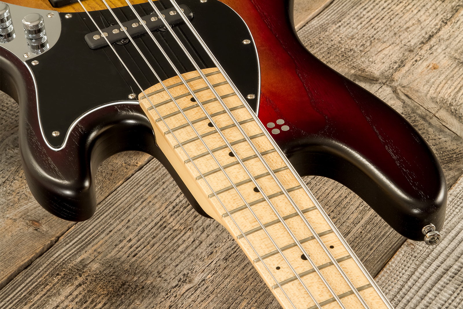 Sandberg California Tm5 Sl Superlight 5c All Active Mn - 3-tone Sunburst - Bajo eléctrico de cuerpo sólido - Variation 4