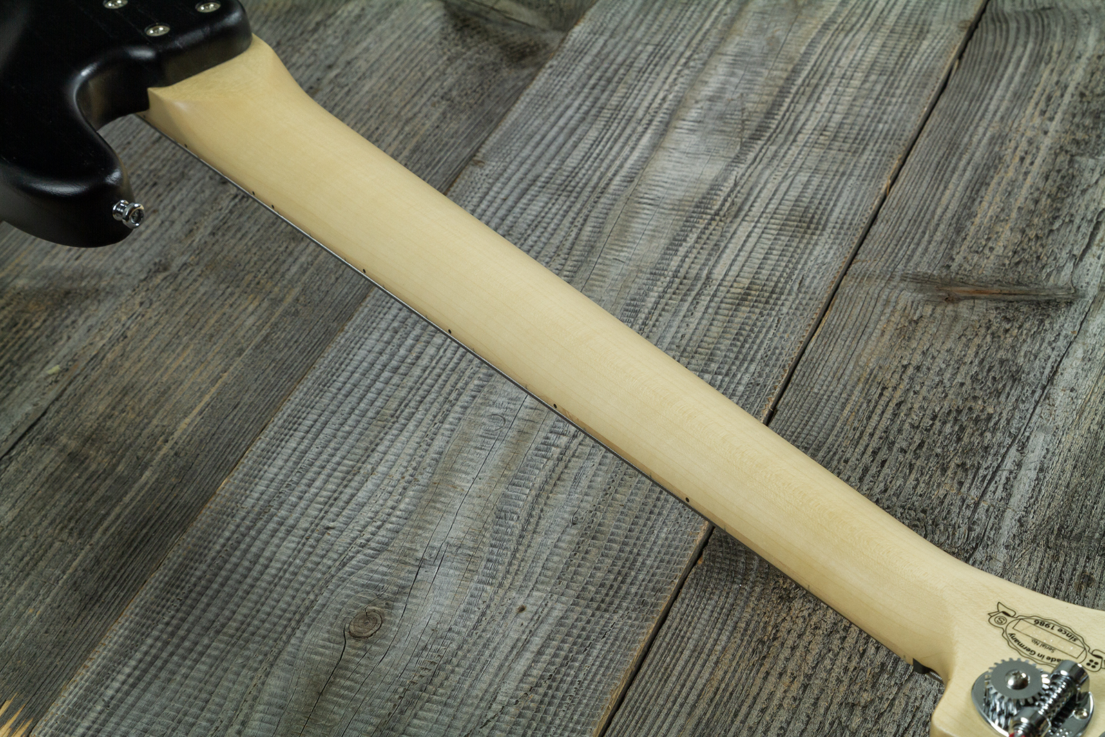 Sandberg California Tm5 Sl Superlight Black Dots Black Pckd 5c All Active Mn - Black Matt - Bajo eléctrico de cuerpo sólido - Variation 10