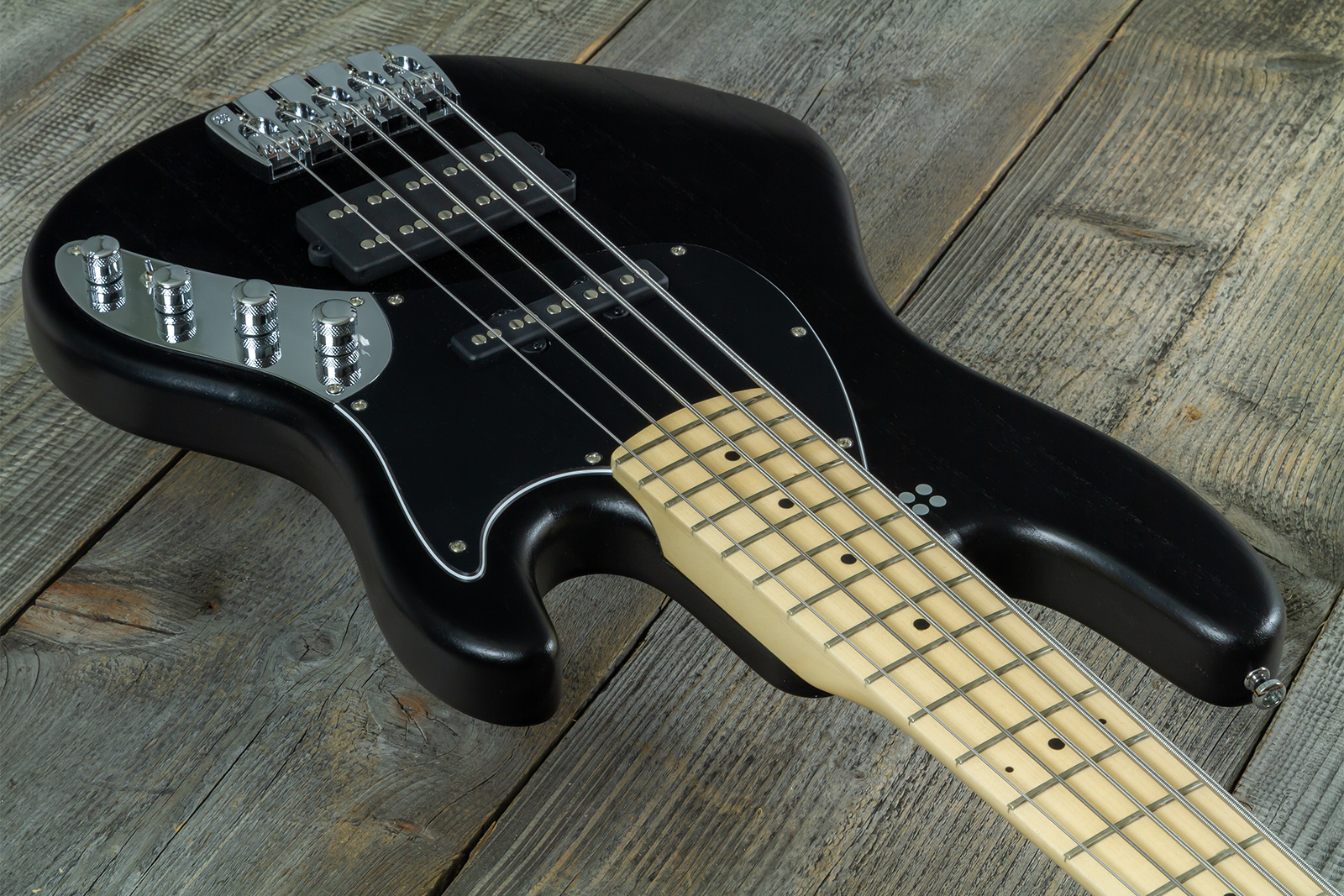 Sandberg California Tm5 Sl Superlight Black Dots Black Pckd 5c All Active Mn - Black Matt - Bajo eléctrico de cuerpo sólido - Variation 4