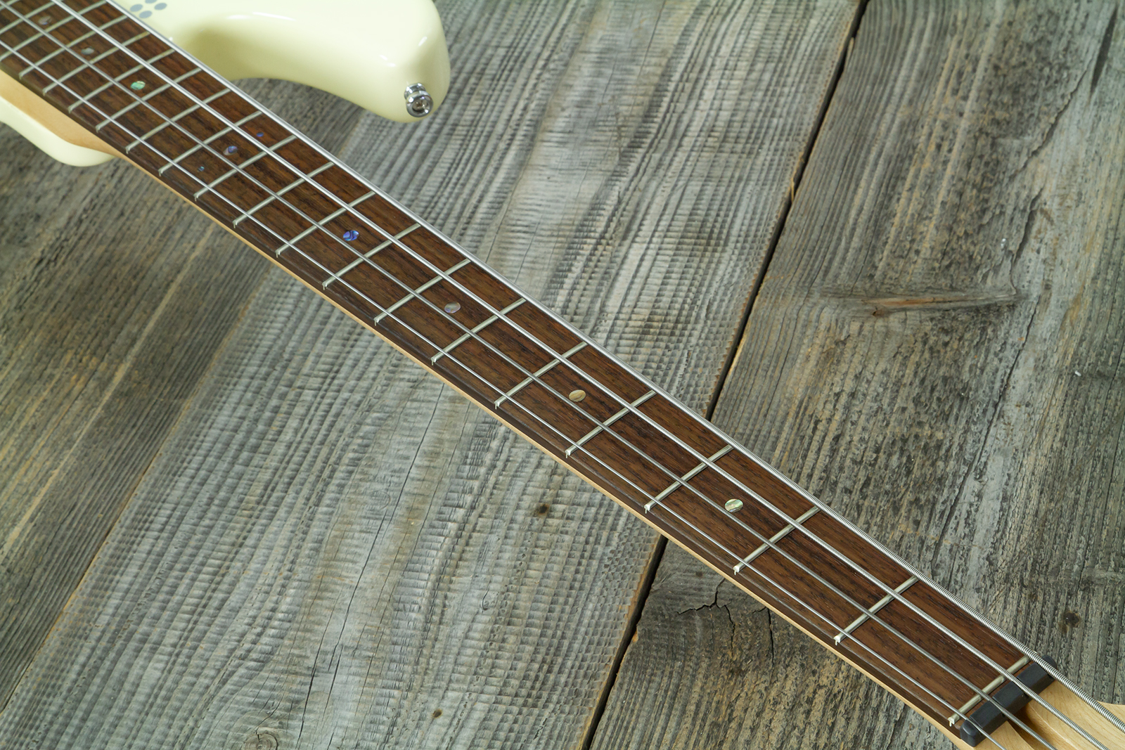 Sandberg California Vm4 Abalone Dots All 4c Active Rw - Highgloss Creme - Bajo eléctrico de cuerpo sólido - Variation 13