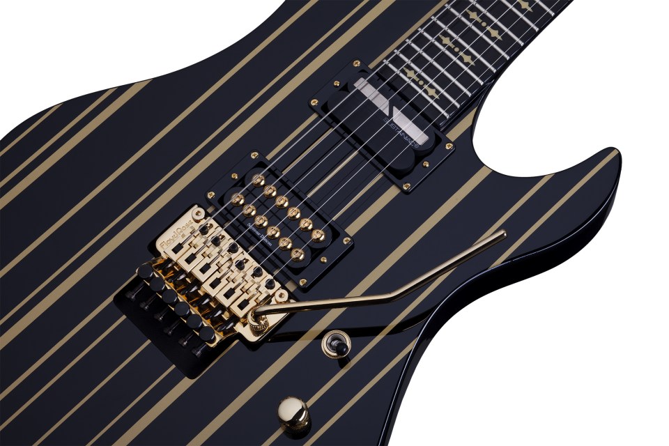 Schecter Synyster Custom-s 2h Seymour Duncan Sustainiac Fr Eb - Black W/ Gold Stripes - Guitarra eléctrica de autor - Variation 3