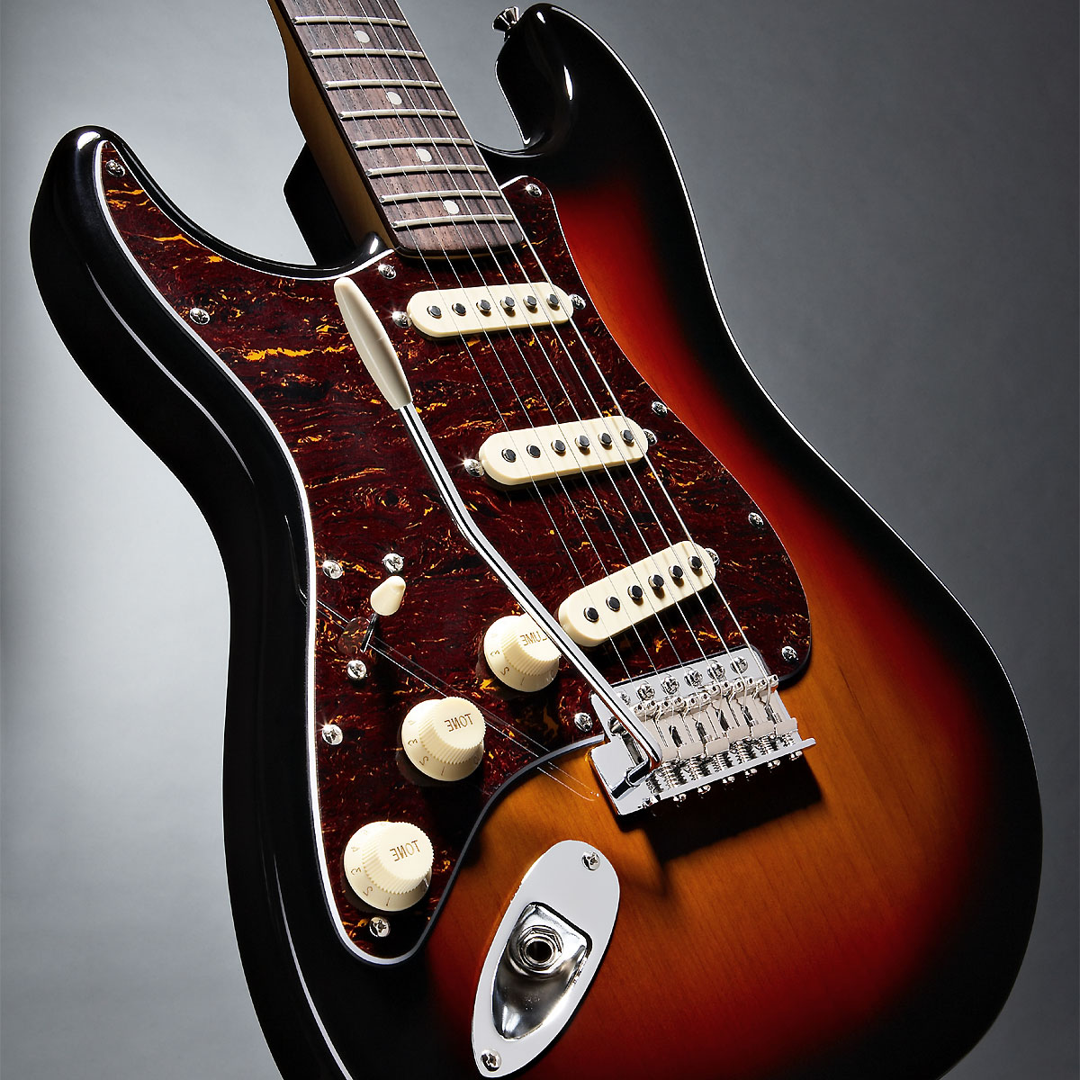 Squier Strat Classic Vibe '60s Lh Gaucher Rw - 3-color Sunburst - Guitarra electrica para zurdos - Variation 2