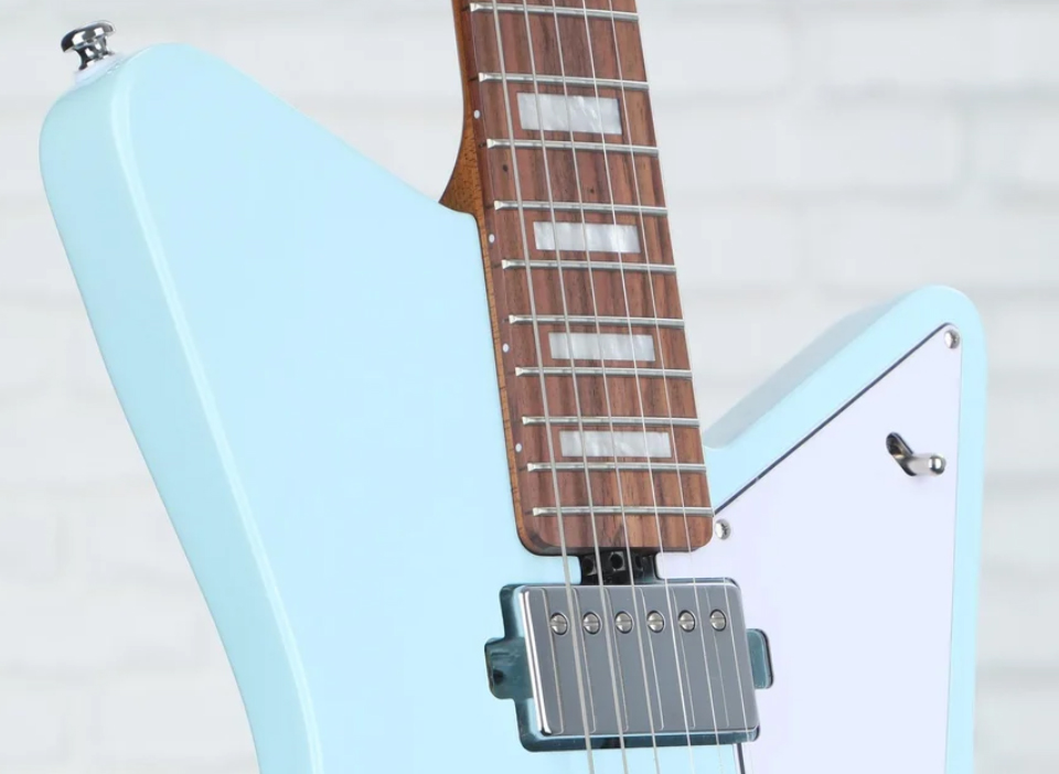 Sterling By Musicman Omar Rodriguez Lopez Mariposa Signature 2h Trem Rw - Daphne Blue - Guitarra electrica retro rock - Variation 1