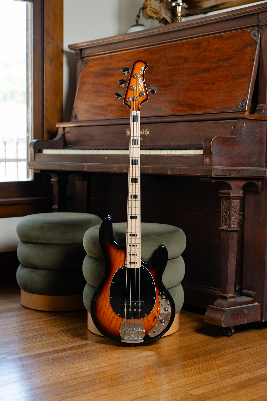 Sterling By Musicman Stingray4 Sub Series 1h Mn - Vintage Sunburst - Bajo eléctrico de cuerpo sólido - Variation 4
