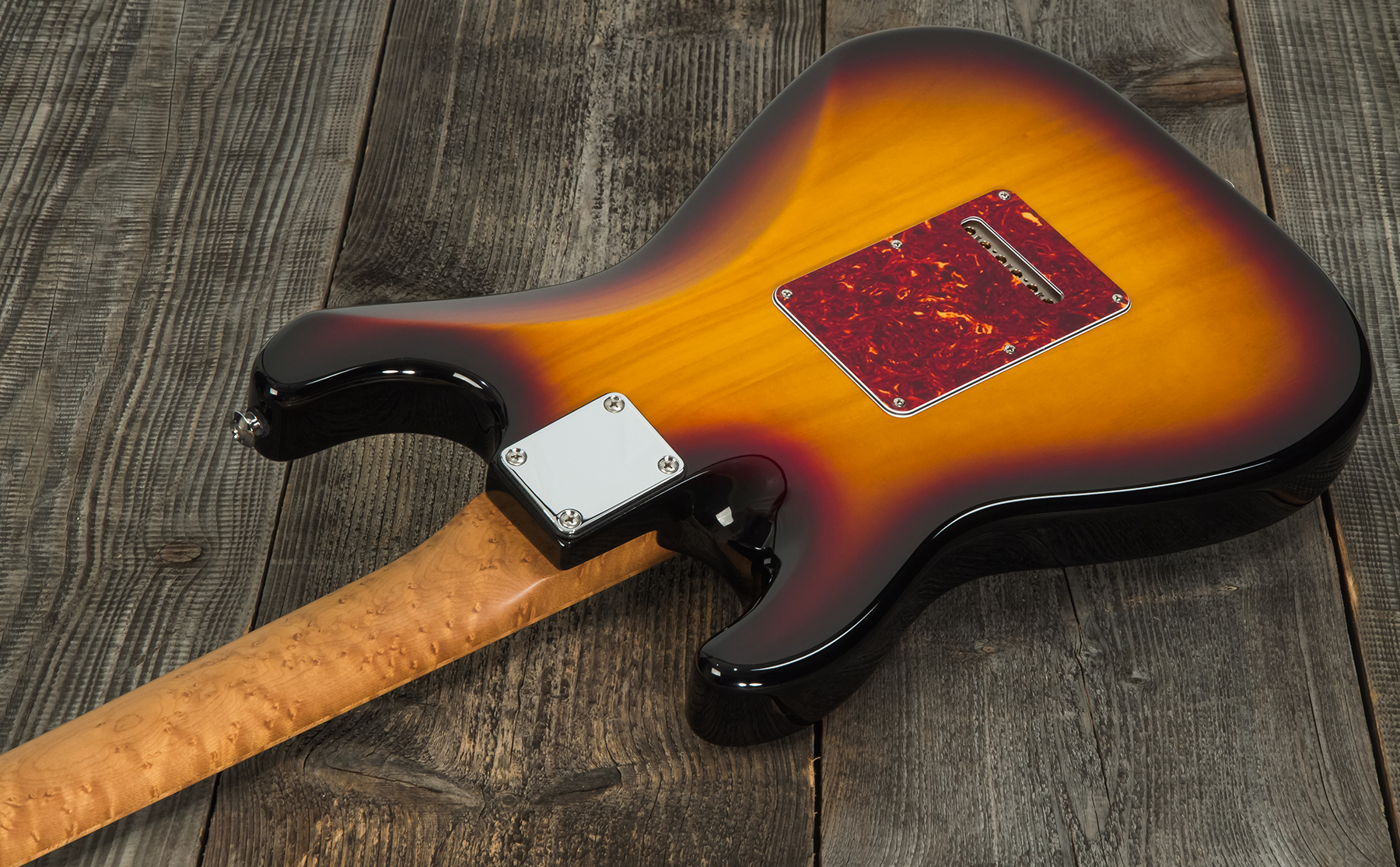 Suhr Classic S Paulownia 01-ltd-0021 Hss Trem Mn - 3 Tone Burst - Guitarra eléctrica con forma de str. - Variation 5
