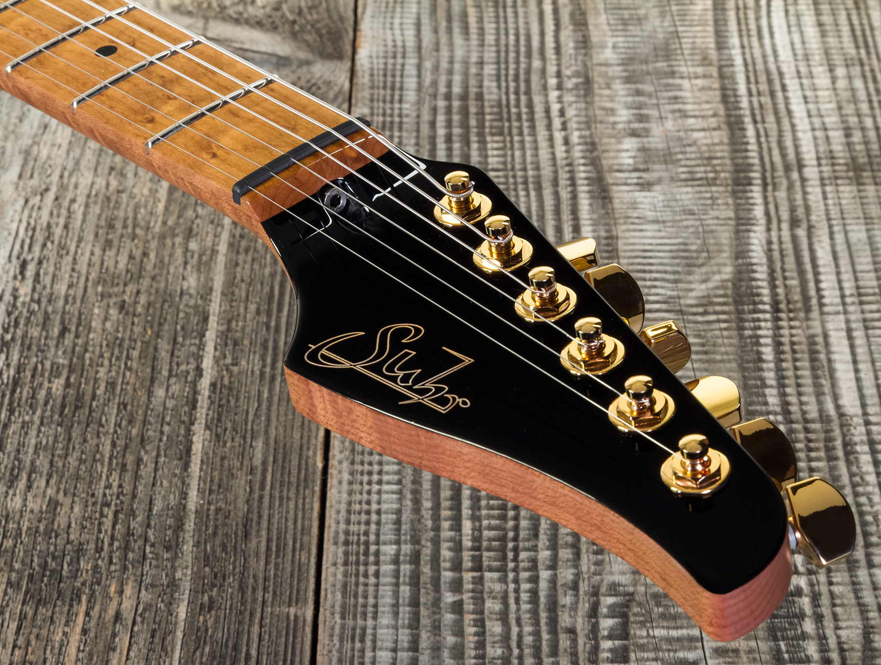 Suhr Mateus Asato Classic 01-sig-0030 Signature 2s  Ht Mn - Black - Guitarra eléctrica con forma de tel - Variation 7