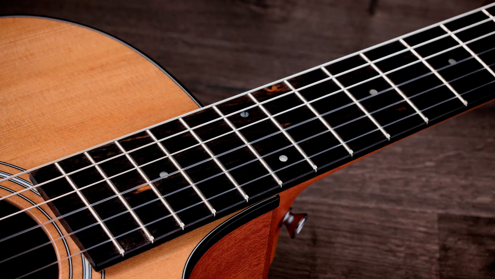 Taylor 112ce-n Grand Concert Cw Nylon Epicea Sapele Eb Esn - Natural Matte - Guitarra clásica 4/4 - Variation 8
