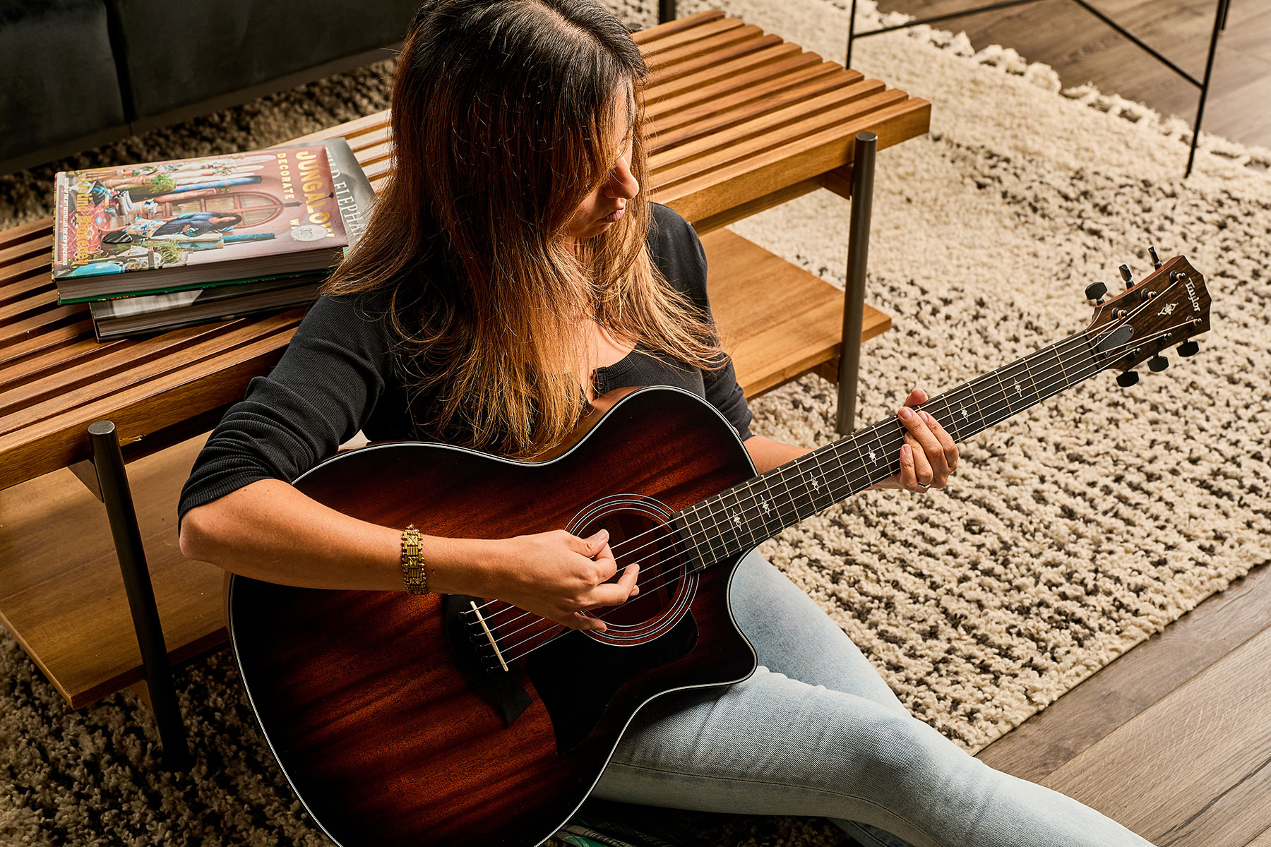 Taylor 324ce Tropical Mahogany Grand Auditorium Cw Tout Acajou Eb Es2 - Shaded Edgeburst Top - Guitarra electro acustica - Variation 2