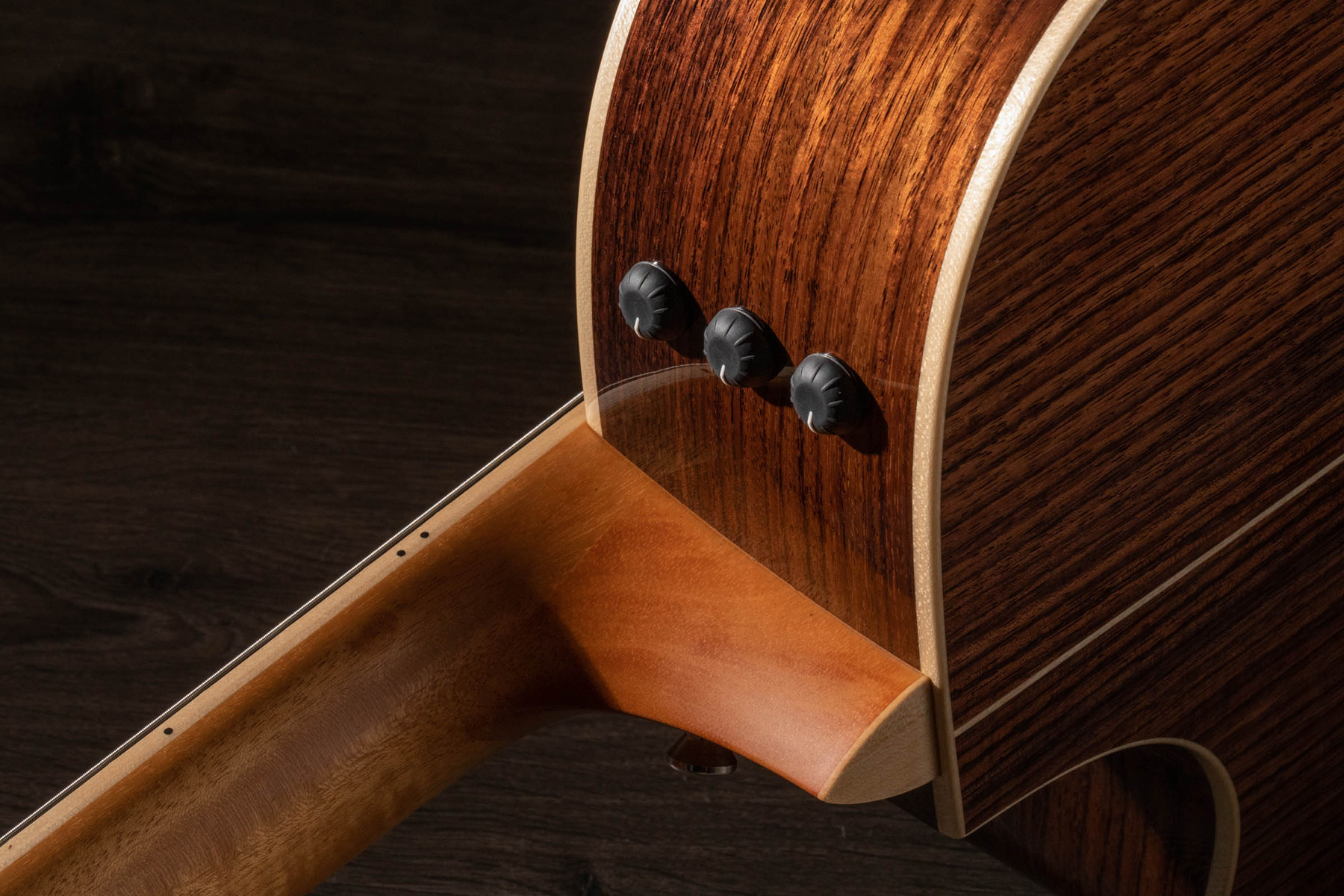 Taylor Guitare Classique Format 4/4 - Electro-acoustique - Guitarra clásica 4/4 - Variation 4