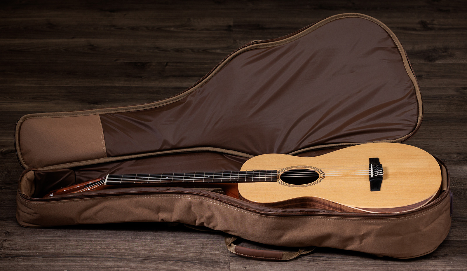 Taylor Academy 12-n 2024 Grand Concert Epicea Noyer Eb - Natural Matte - Guitarra clásica 4/4 - Variation 5