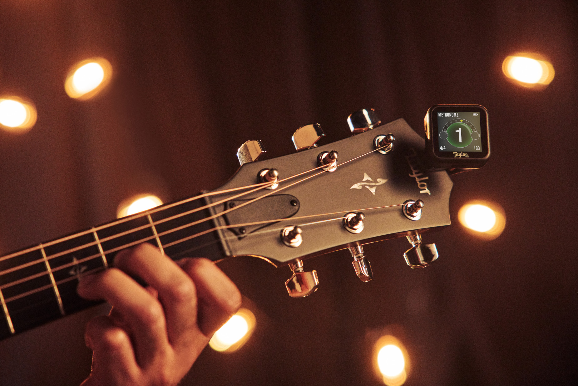 Taylor Beacon Clip-on Digital 5-way Accessory Black - Afinador de guitarra - Variation 12