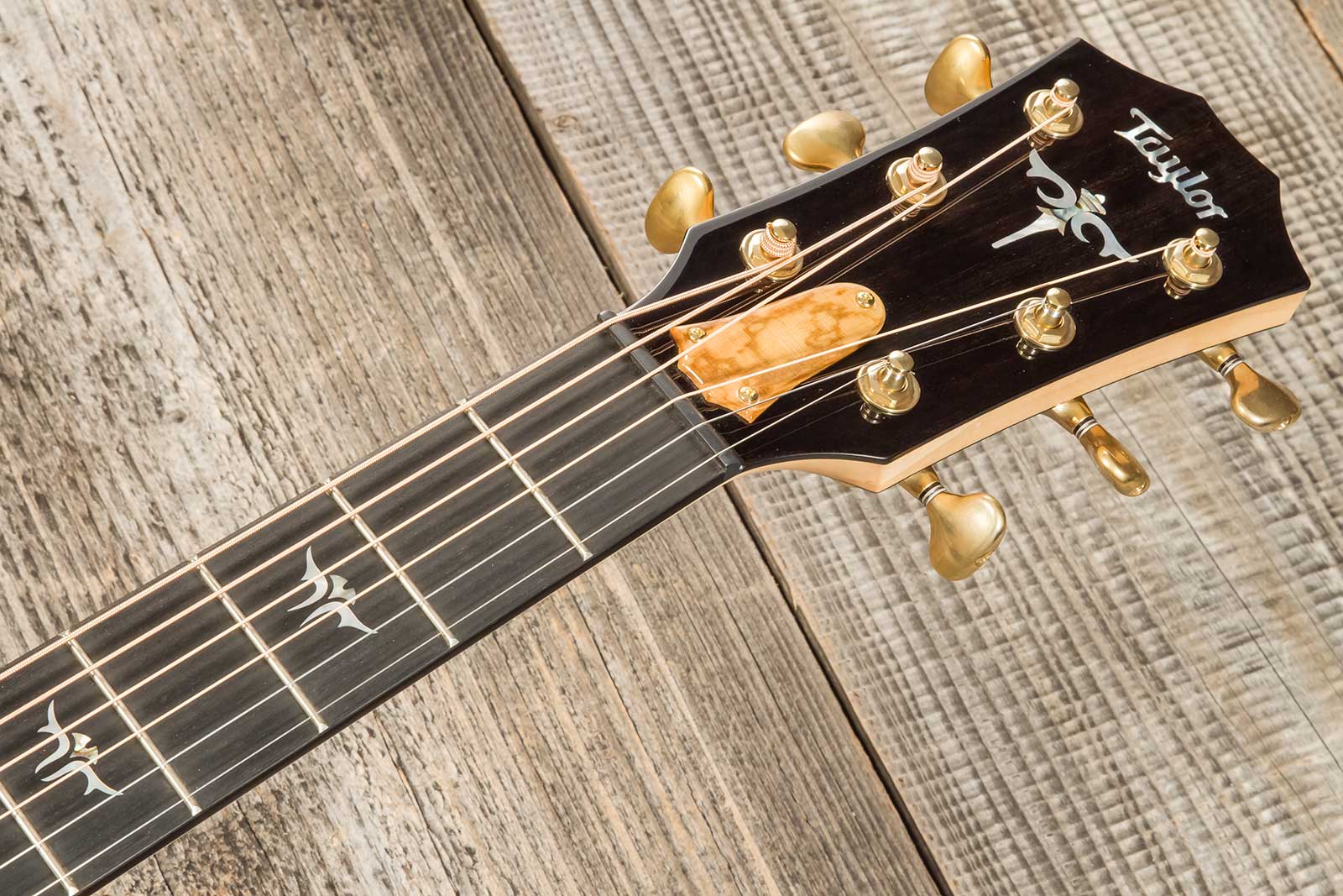 Taylor Custom Gc-e V-class Grand Concert Cw Sitka Torrefie / Blackheart Sassafras  Eb Es2 #1211083110 - Natural - Guitarra folk - Variation 9