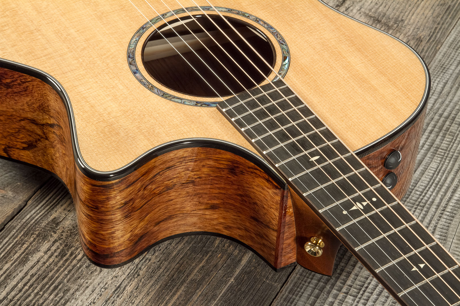 Taylor Custom Shop Ga-e Grand Auditorium Cw Epicea Palissandre Eb Es2 #1211103098 - Natural - Guitarra folk - Variation 4