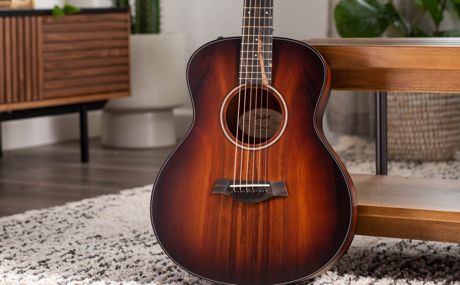 Taylor Gs Mini-e Koa Plus Parlor Tout Koa Eb Es-2 - Shaded Edge Burst - Guitarra acústica de viaje - Variation 2