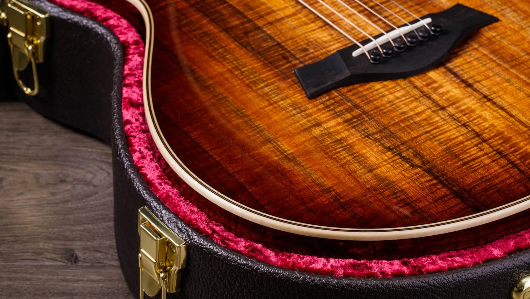 Taylor K22ce 12-fret Grand Concert Cw Shsc Tout Koa Eb Es2 - Dark Edgeburst - Guitarra folk - Variation 10