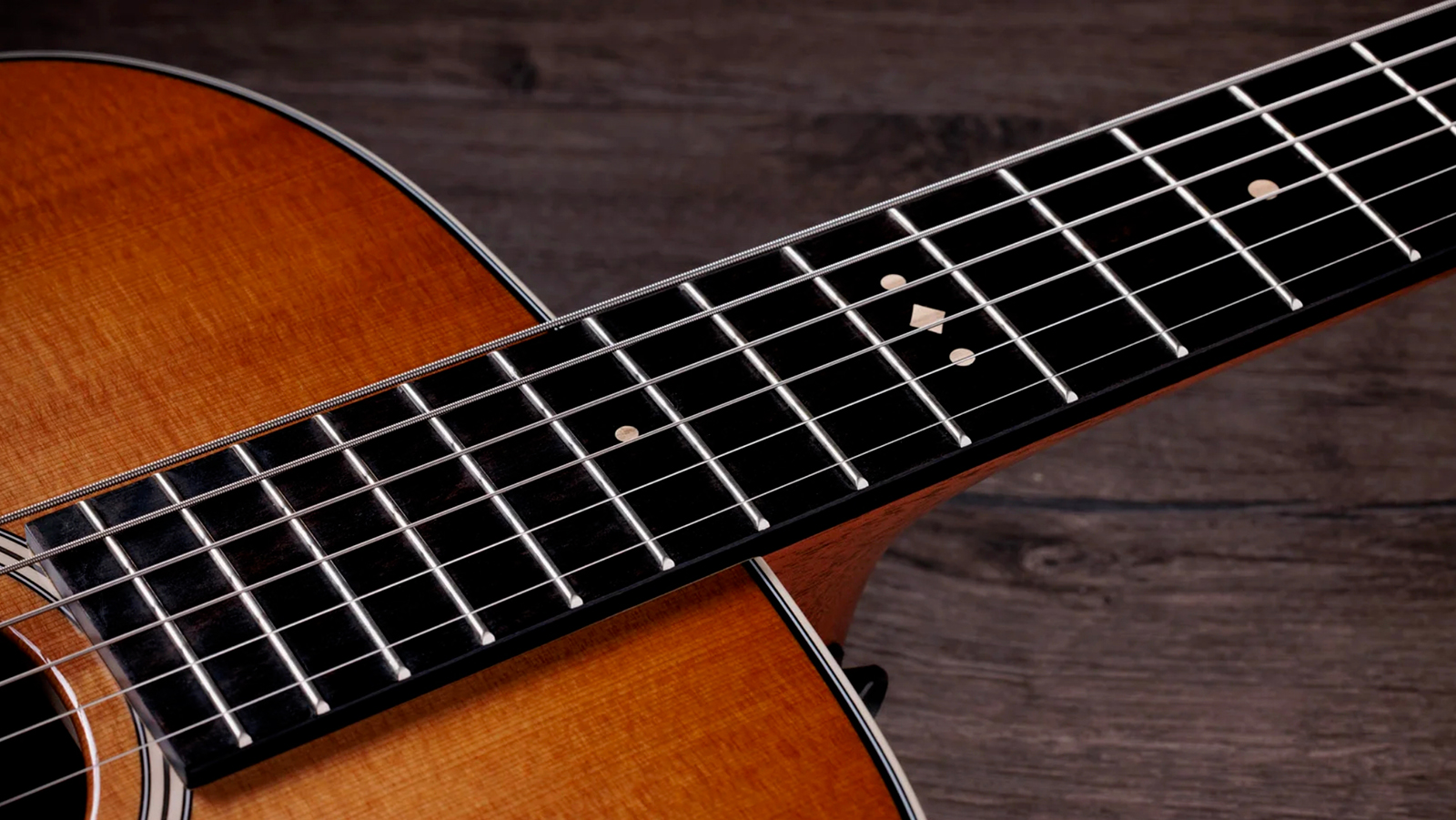 Taylor Trey Hensley 510e Special Ed. Gold Label Dreadnought Epicea Acajou Eb - Antique Blond - Guitarra folk - Variation 3