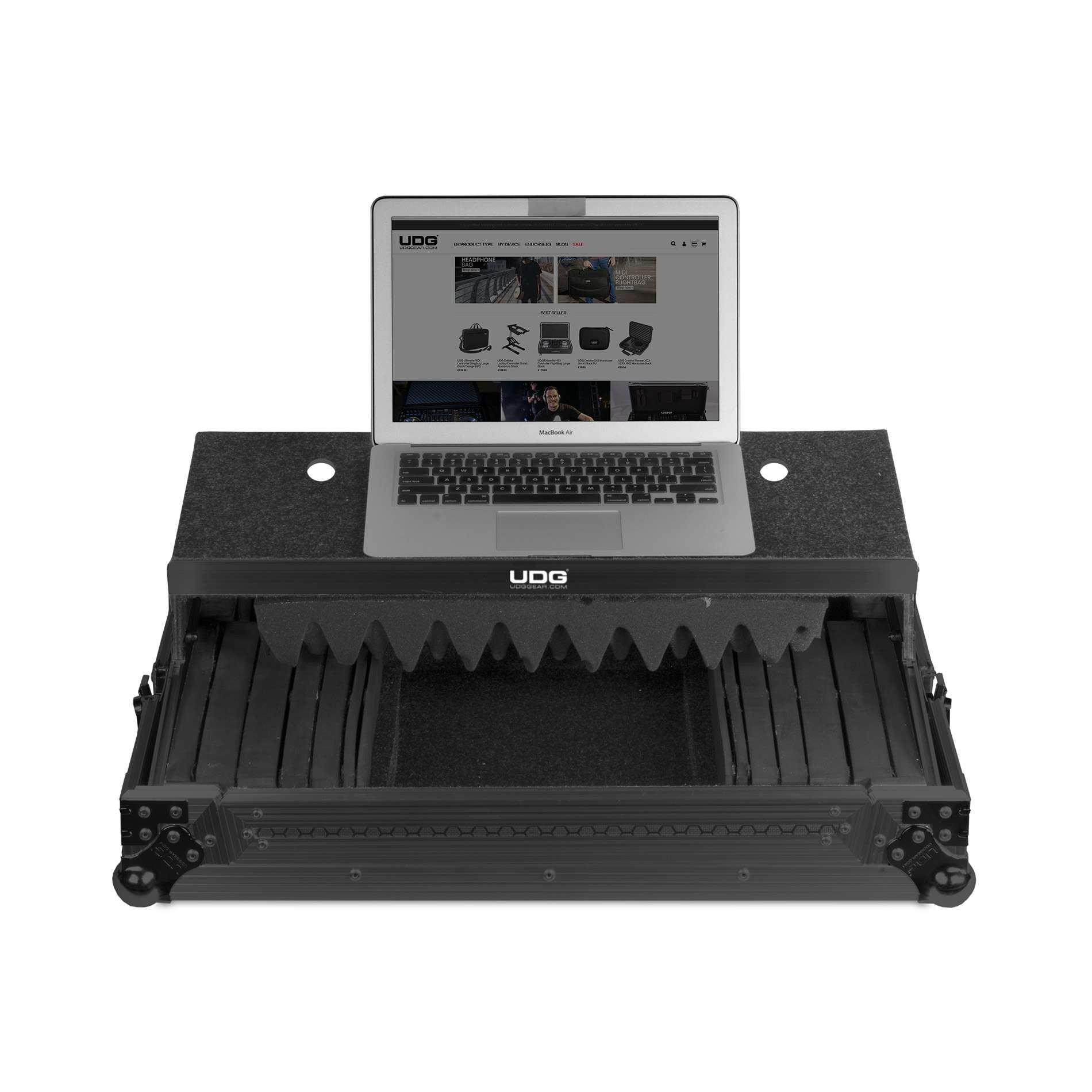 Udg U 91019 Bl3 - Flightcase DJ - Variation 2