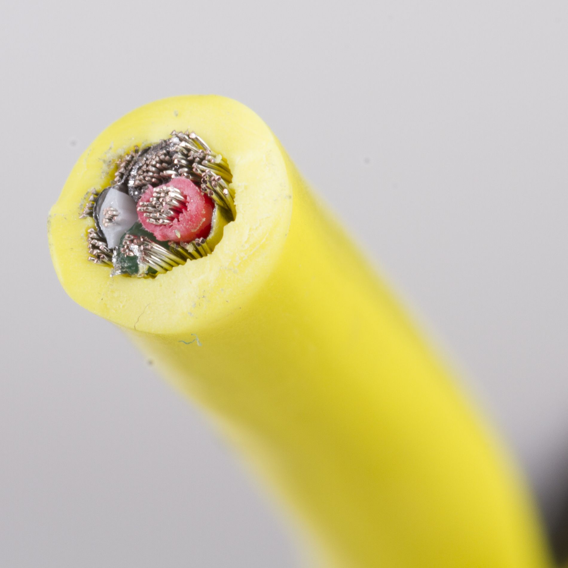 Udg U 95002 Lb - Cable - Variation 2
