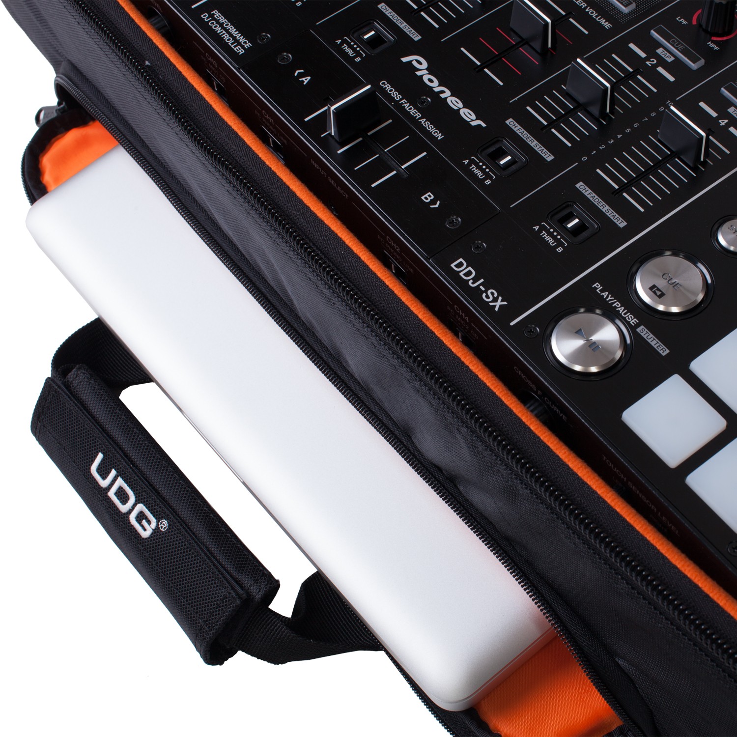 Udg Ultimate Midi Controller Backpack Large Black/orange Inside Mk2 - Trolley DJ - Variation 2