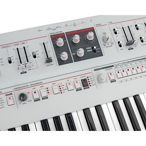 Udo Audio Super 6 White Se - Sintetizador - Variation 2