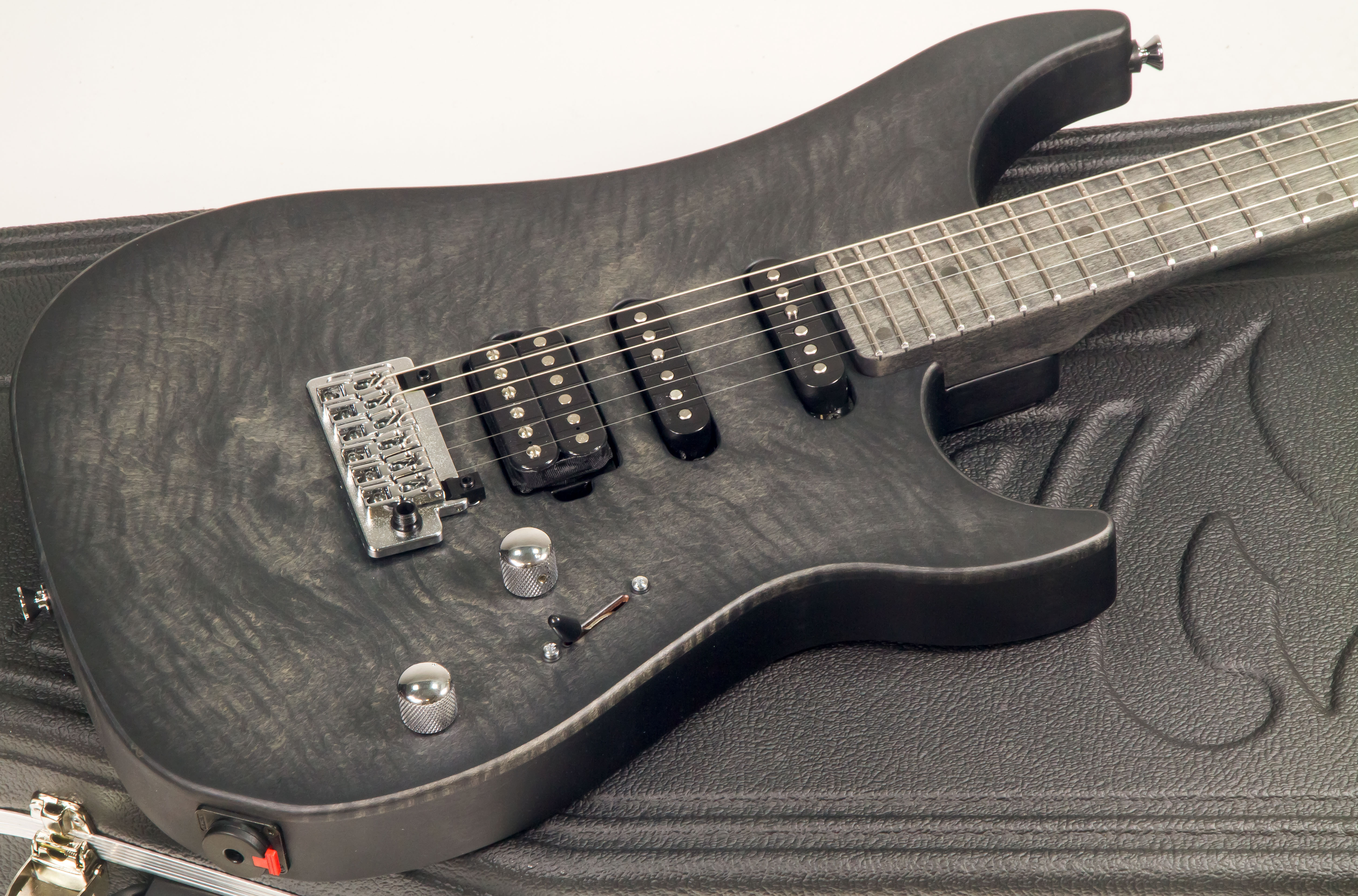 Vigier Excalibur Ultra Blues Hss Trem Mn - Velour Noir - Guitarra eléctrica con forma de str. - Variation 1