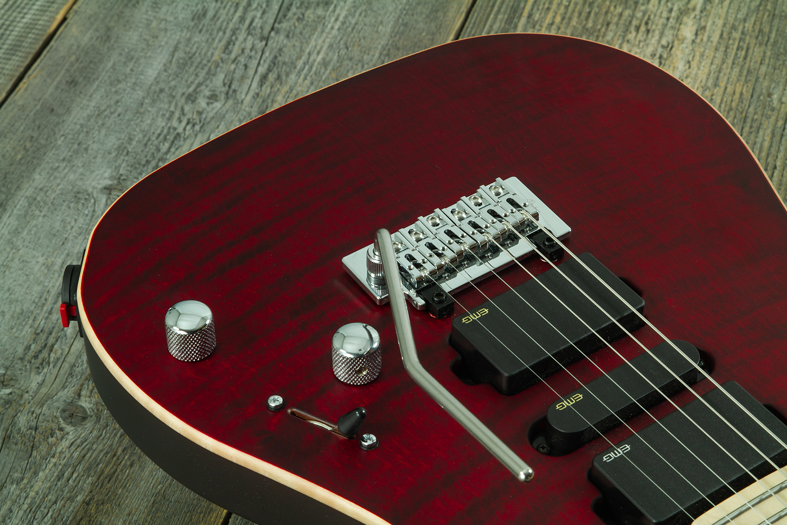 Vigier Excalibur Ultra Hsh Trem Mn - Double Ruby Fade Matte - Guitarra eléctrica con forma de str. - Variation 2